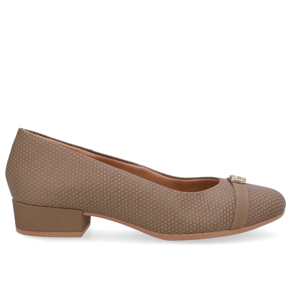 Scarpin Marrom Salto Bloco Couro Monograma