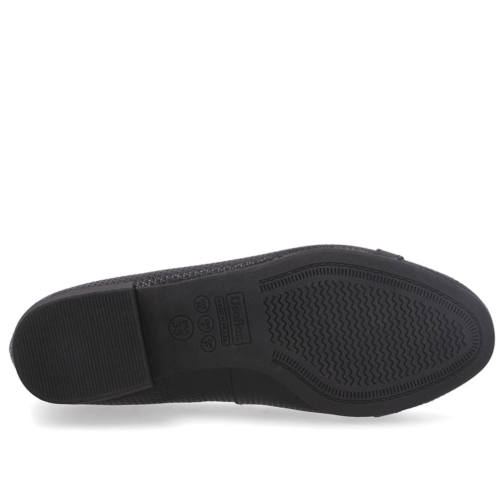 Scarpin Preto Salto Bloco Couro Monograma Preto 5