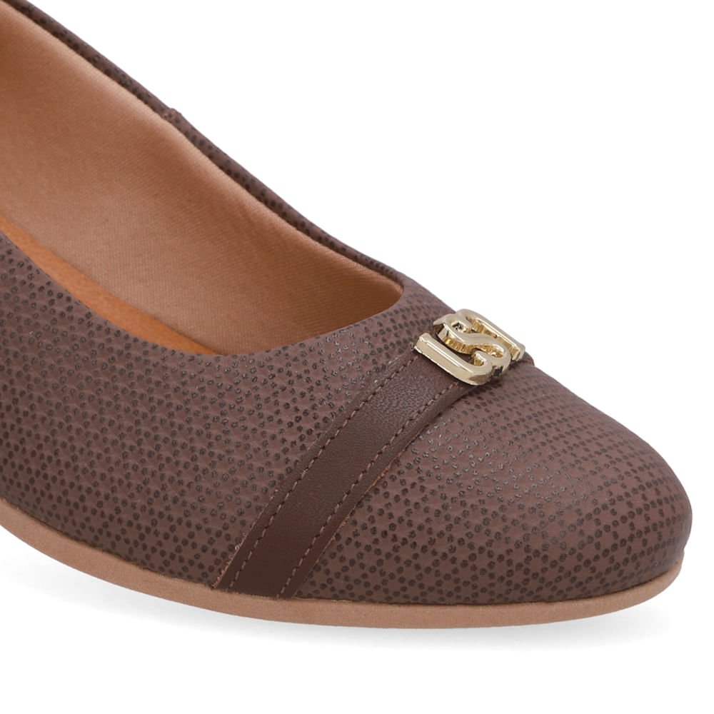 Scarpin Marrom Salto Bloco Couro Monograma Marrom 4