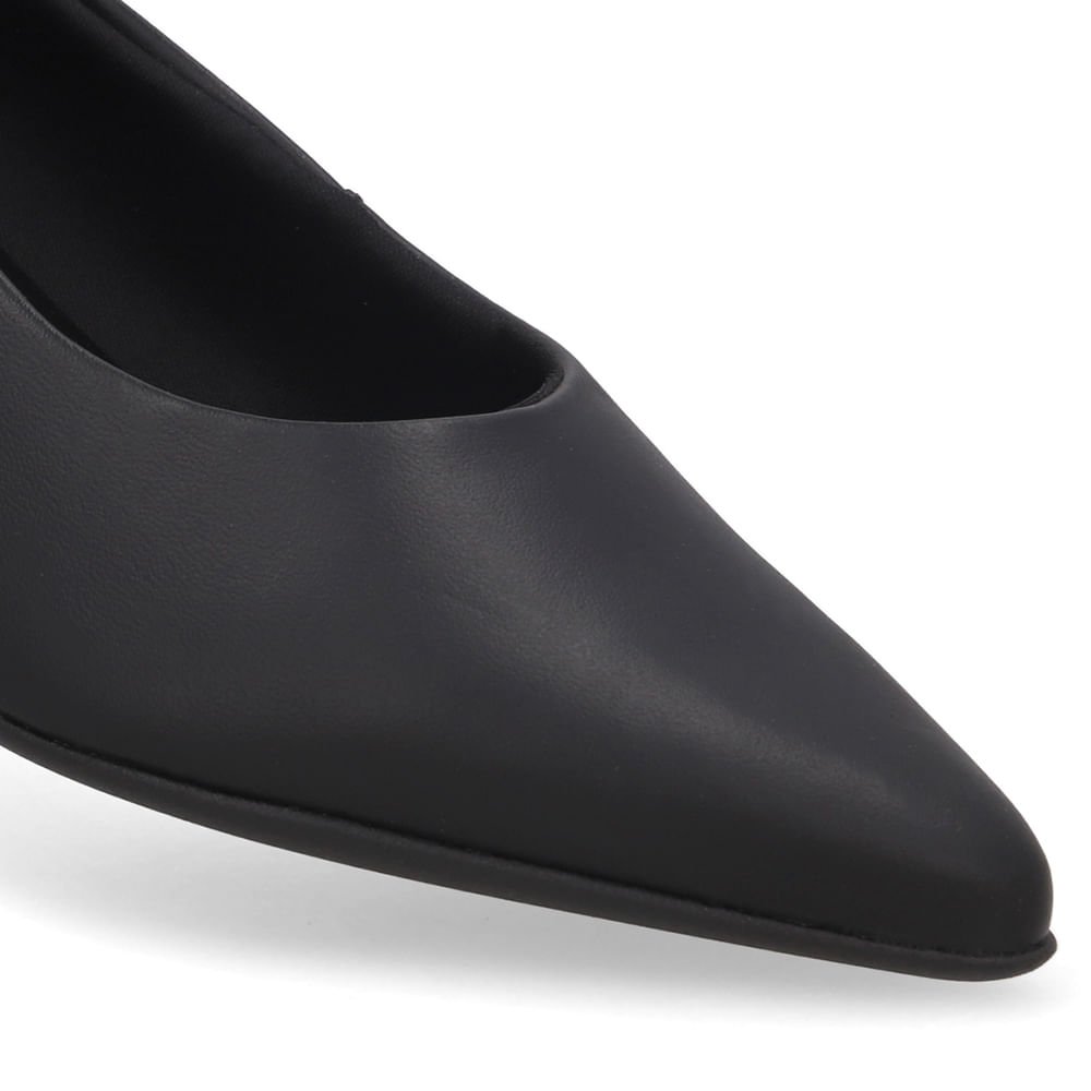 Scarpin Preto Salto Bloco Couro Bico Fino Preto 4