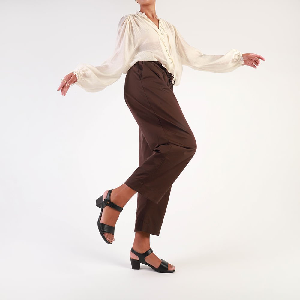 Sandália Couro Preta Fecho-Flex Preto 4