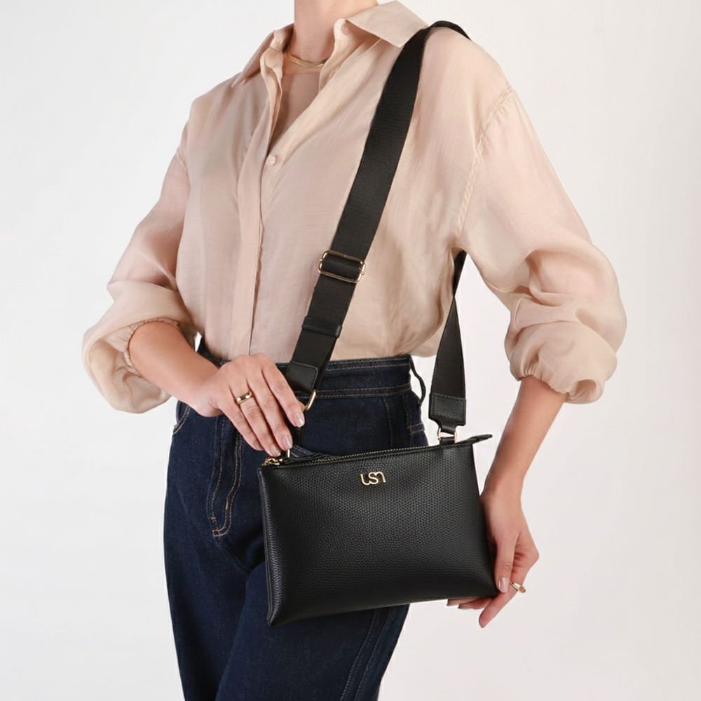 Bolsa Tiracolo Couro Preta Alça Gorgurão Preto 4
