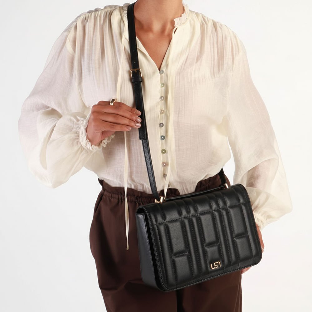 Bolsa Baguete Couro Preta Matelassê Preto 6