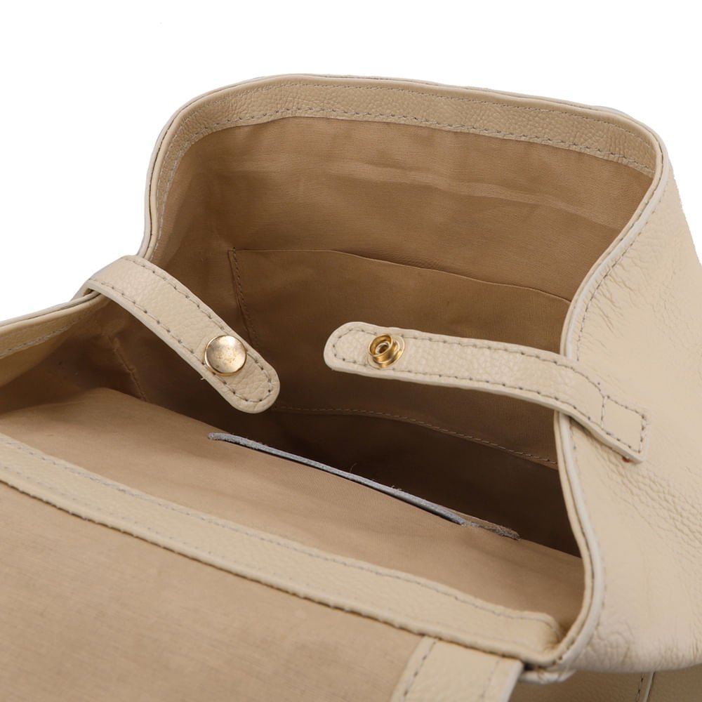 Mochila Couro Bege Bolso Frontal Bege 4