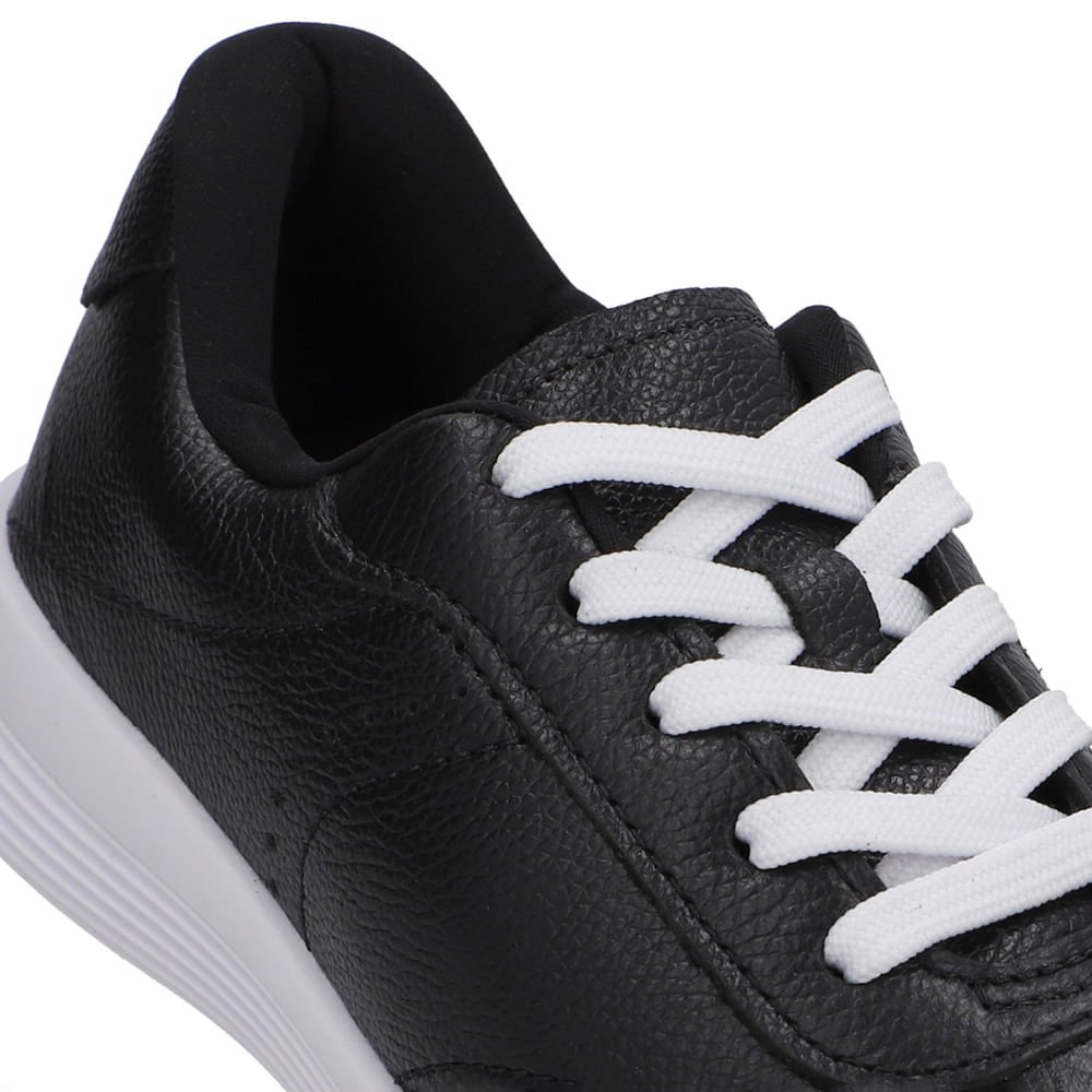 Tênis Couro Preto Básico Cadarço Preto 4