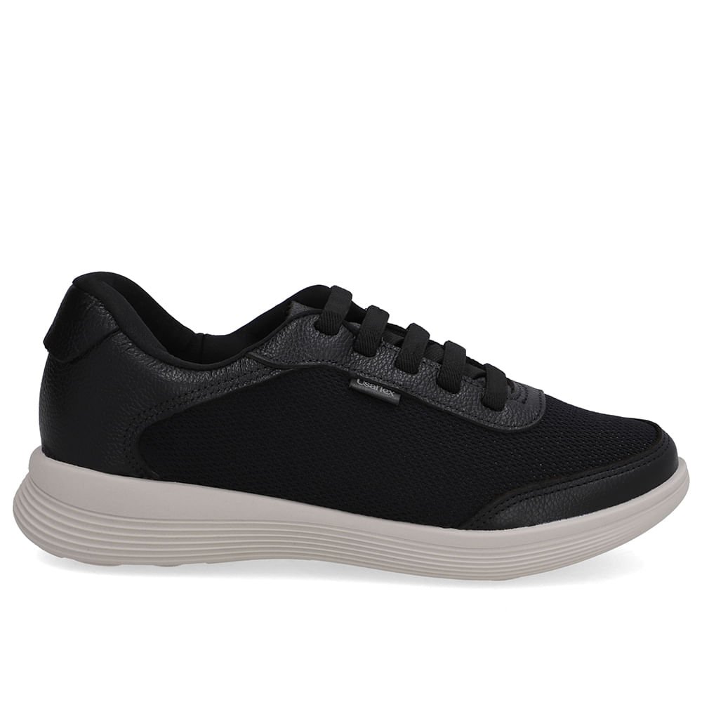 Tênis Couro Preto Lateral Tecido