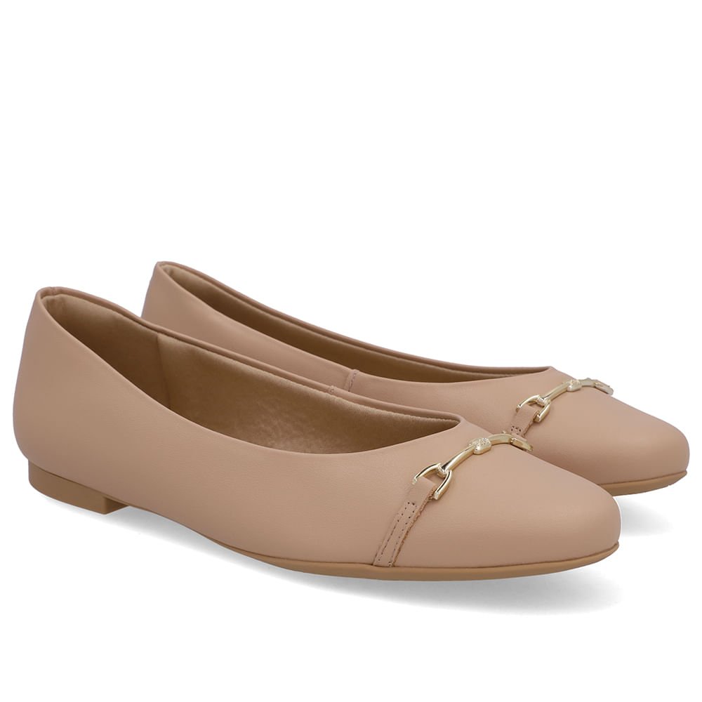 Sapatilha Bege Couro Tira Enfeite Bege 2