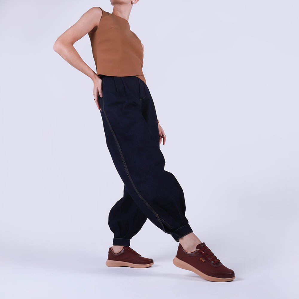 Tênis Couro Vermelho Lateral Tecido Vinho 4