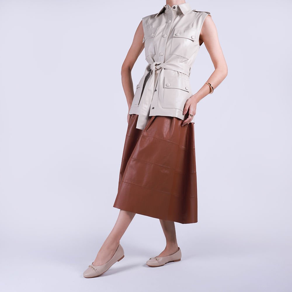 Sapatilha Bege Couro Tira Enfeite Bege 4