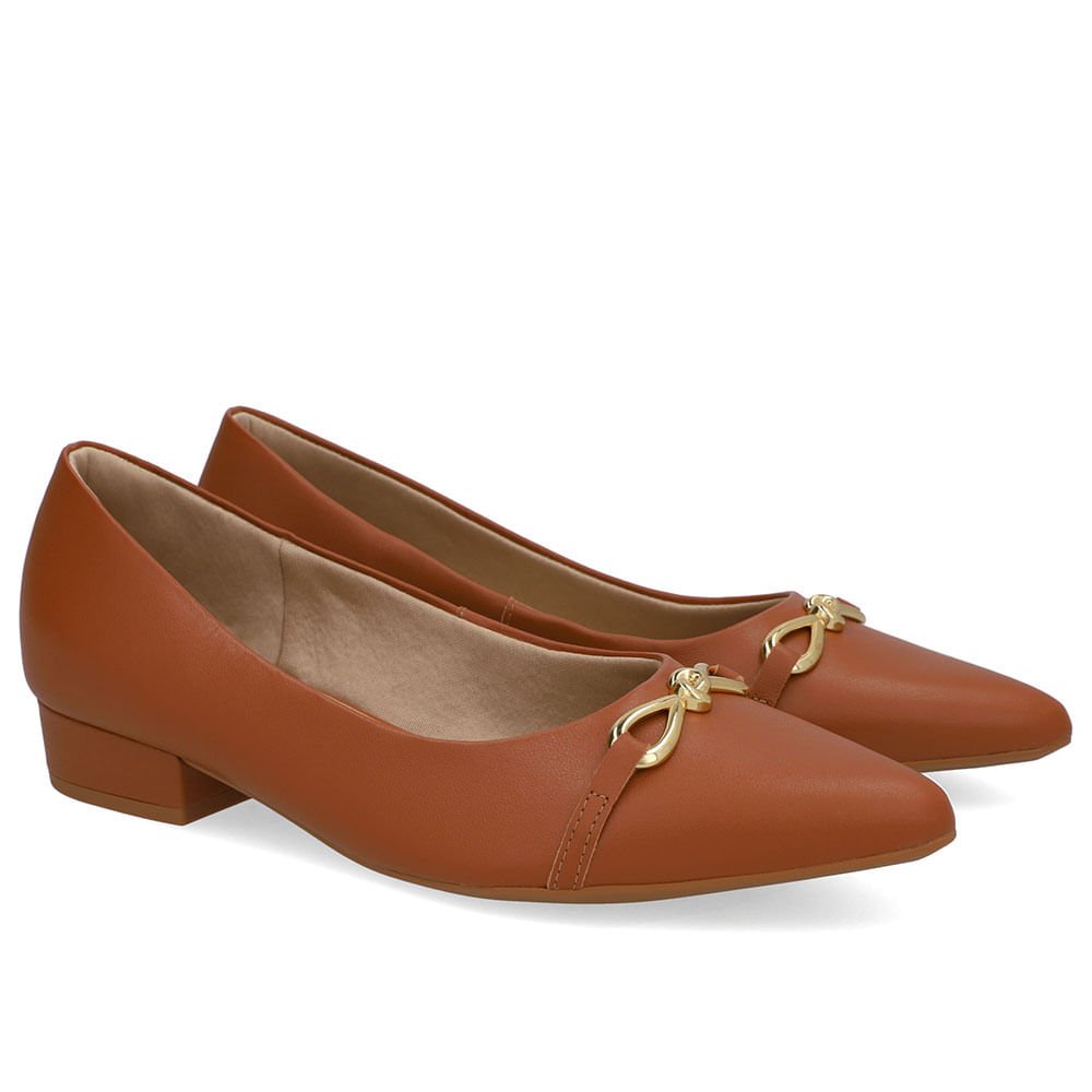 Scarpin Marrom Bico Fino Enfeite Top Marrom 2