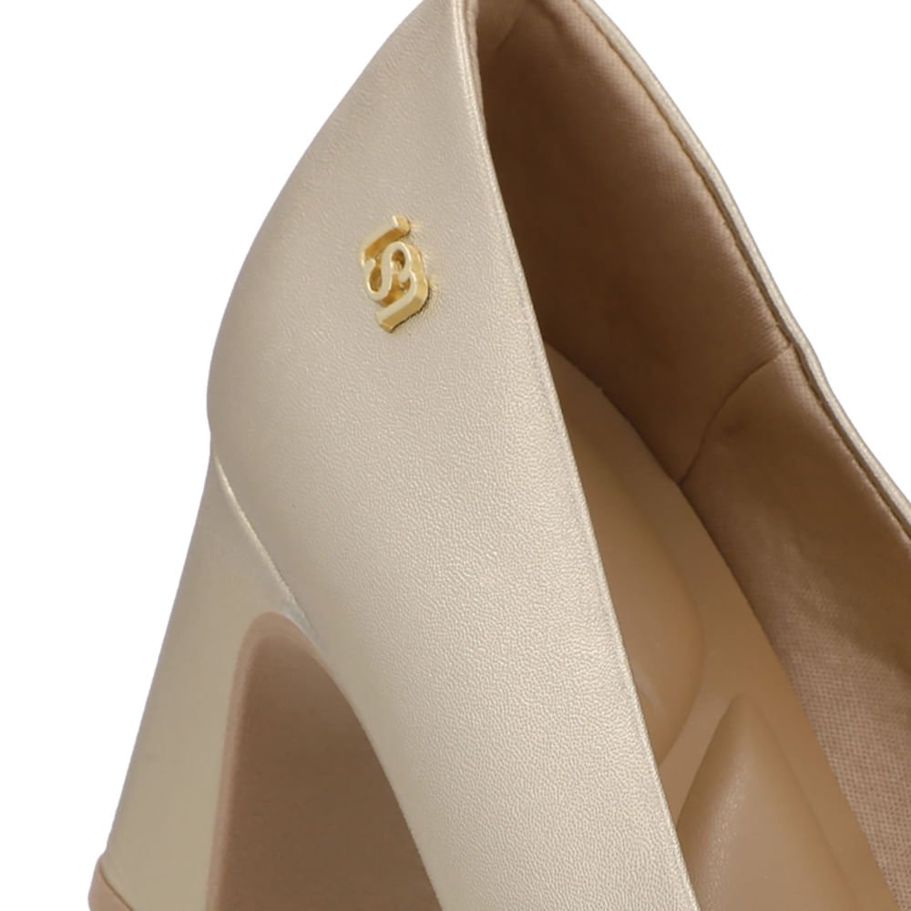Scarpin Couro Dourado Bico Redondo Dourado 4