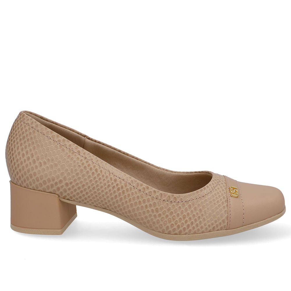 Scarpin Couro Bege Bico Quadrado