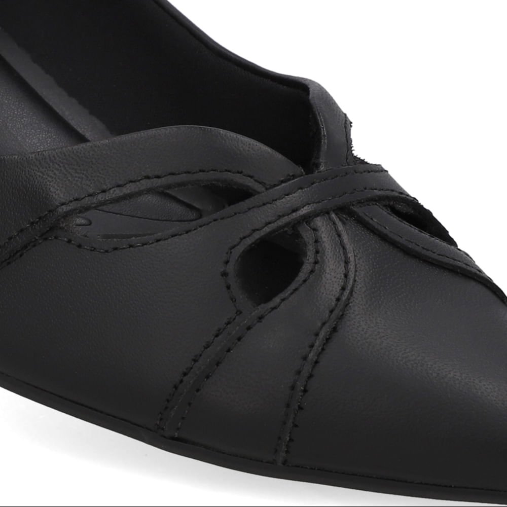 Sapatilha Preta Couro Recortes Preto 4