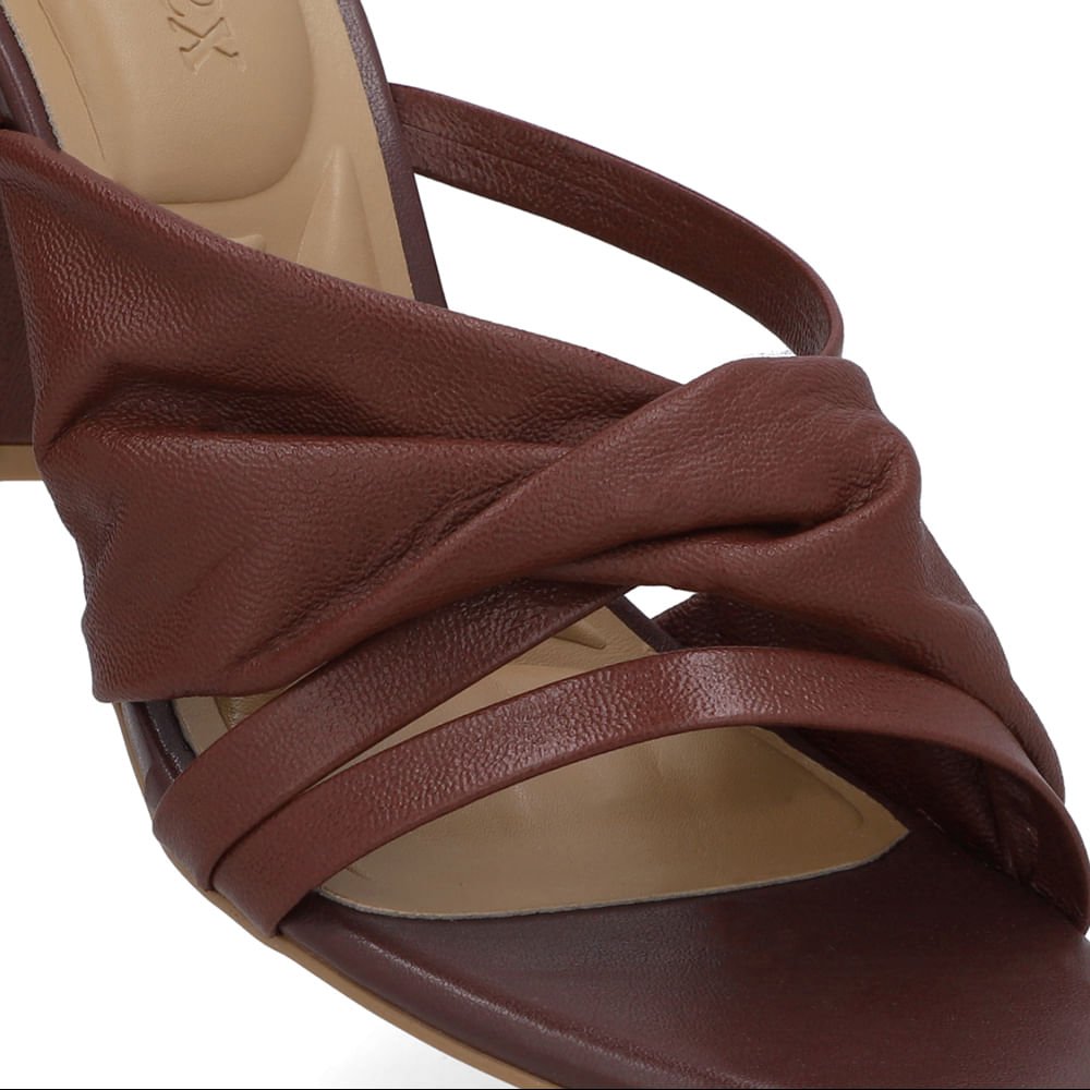 Tamanco Vermelho Couro Torcido Vinho 4