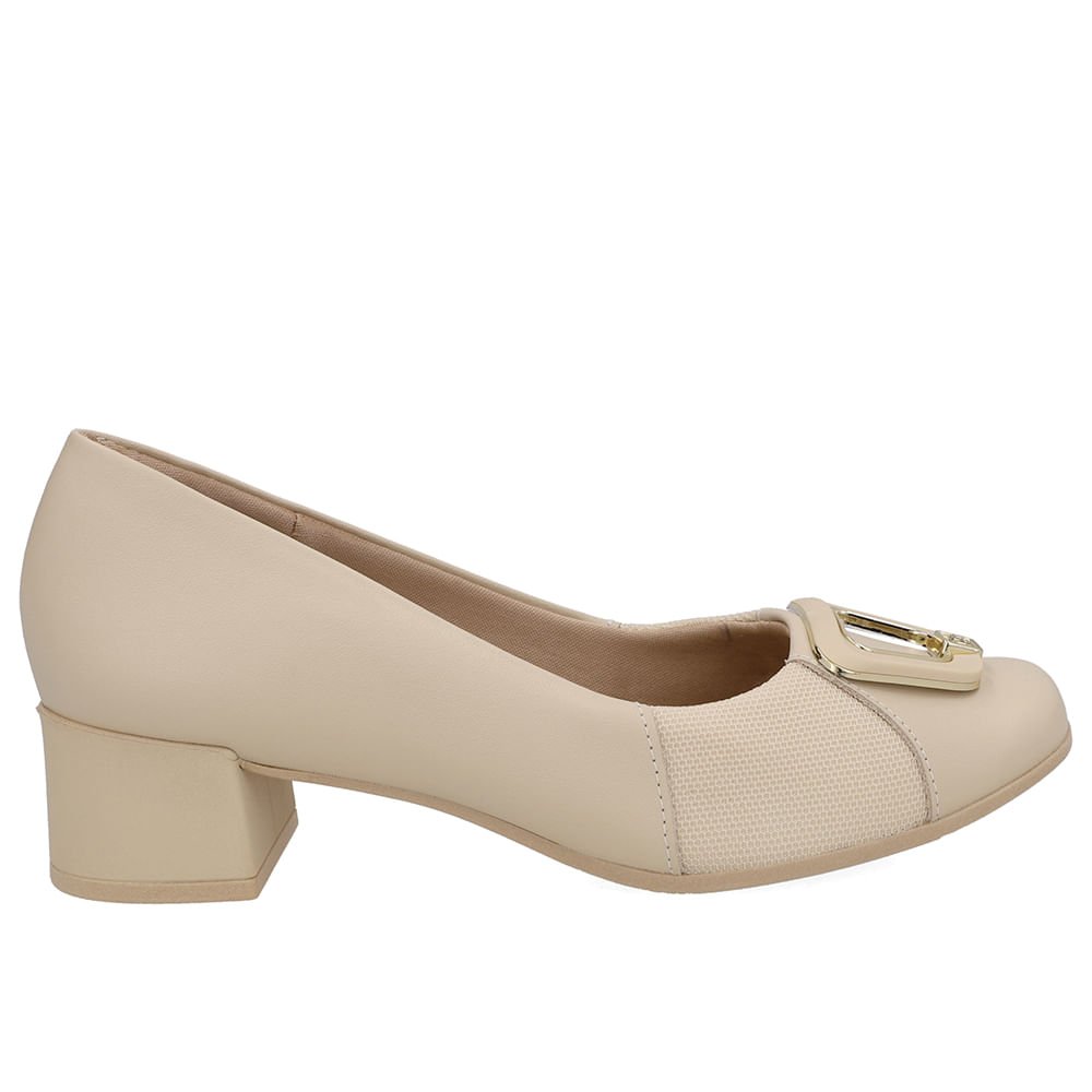 Scarpin Couro Bege Bico Quadrado Tecido