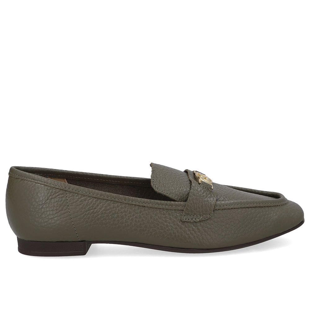 Loafer Couro Verde Enfeite Monograma