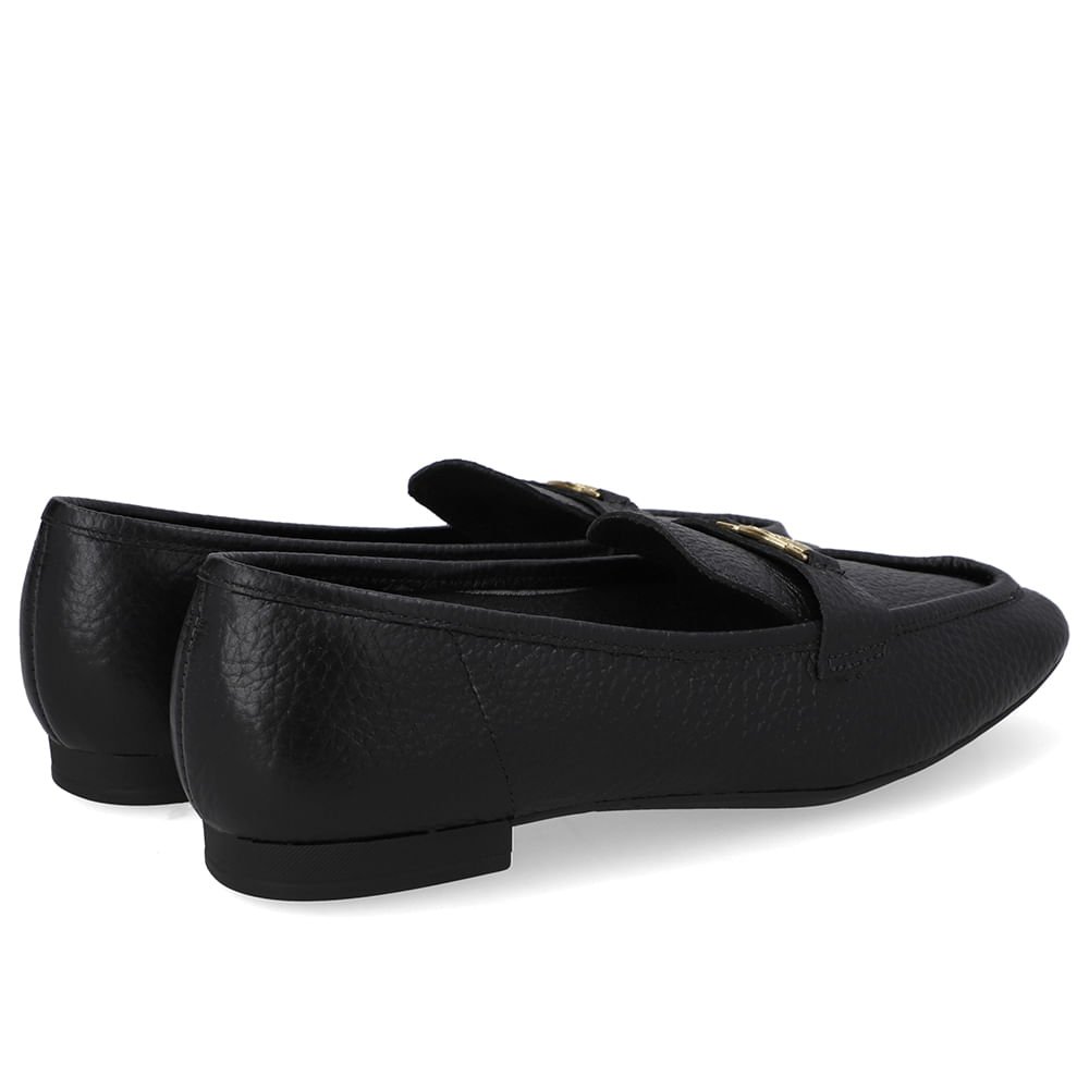 Loafer Couro Preto Enfeite Monograma Preto 3