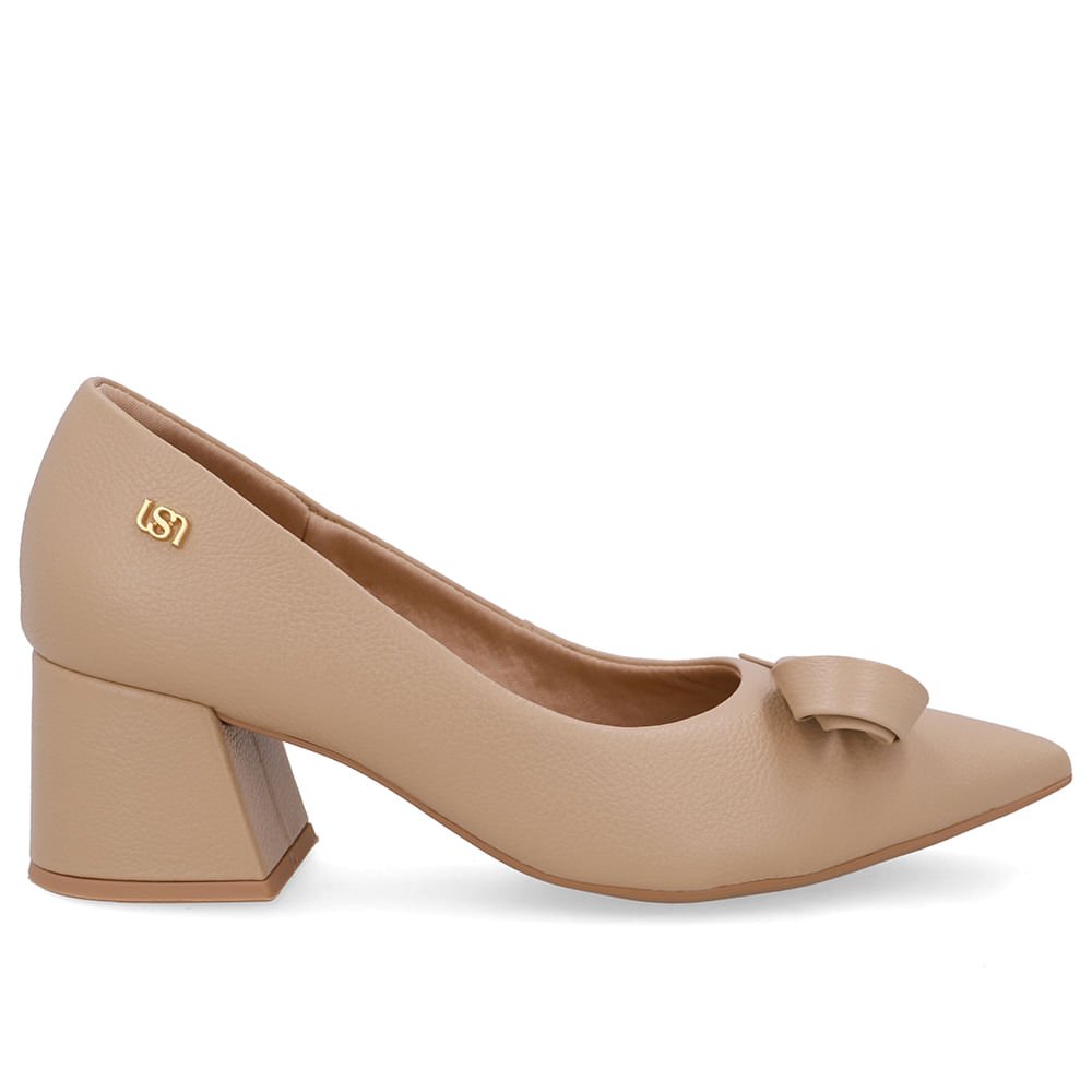 Scarpin Bege Bico Fino Couro Laço