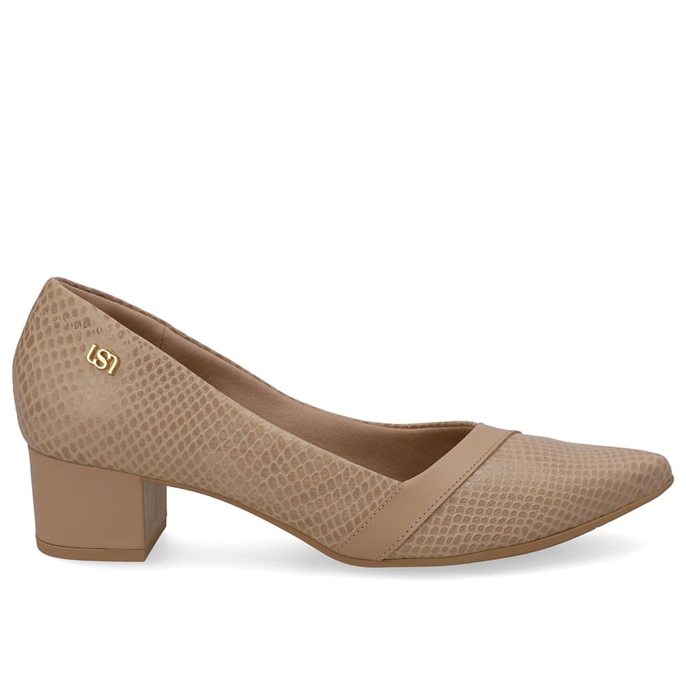 Scarpin Couro Bege Bico Fino