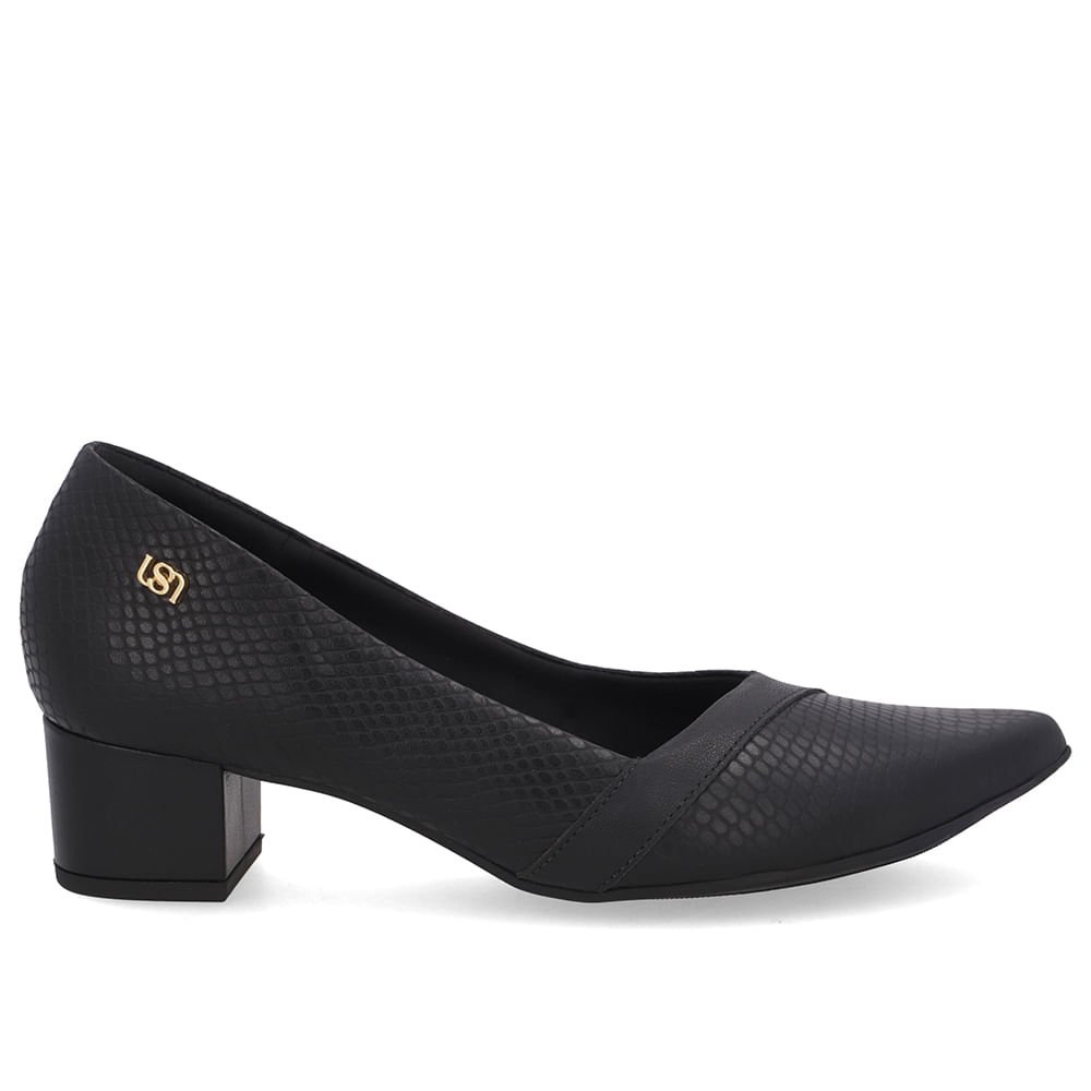 Scarpin Couro Preto Bico Fino