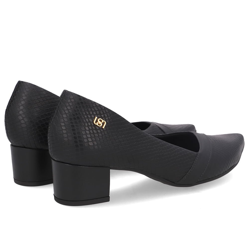 Scarpin Couro Preto Bico Fino Preto 3
