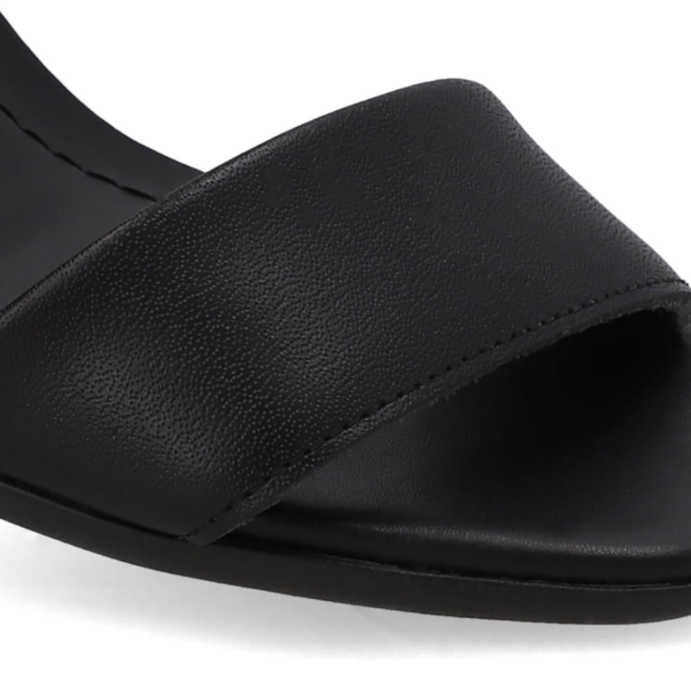 Sandália Couro Preta Bico Quadrado Preto 4