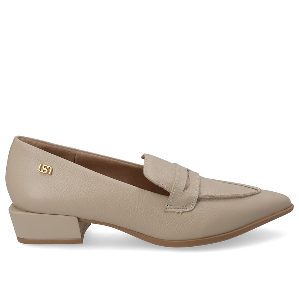 Loafer Couro Bege Bico Fino