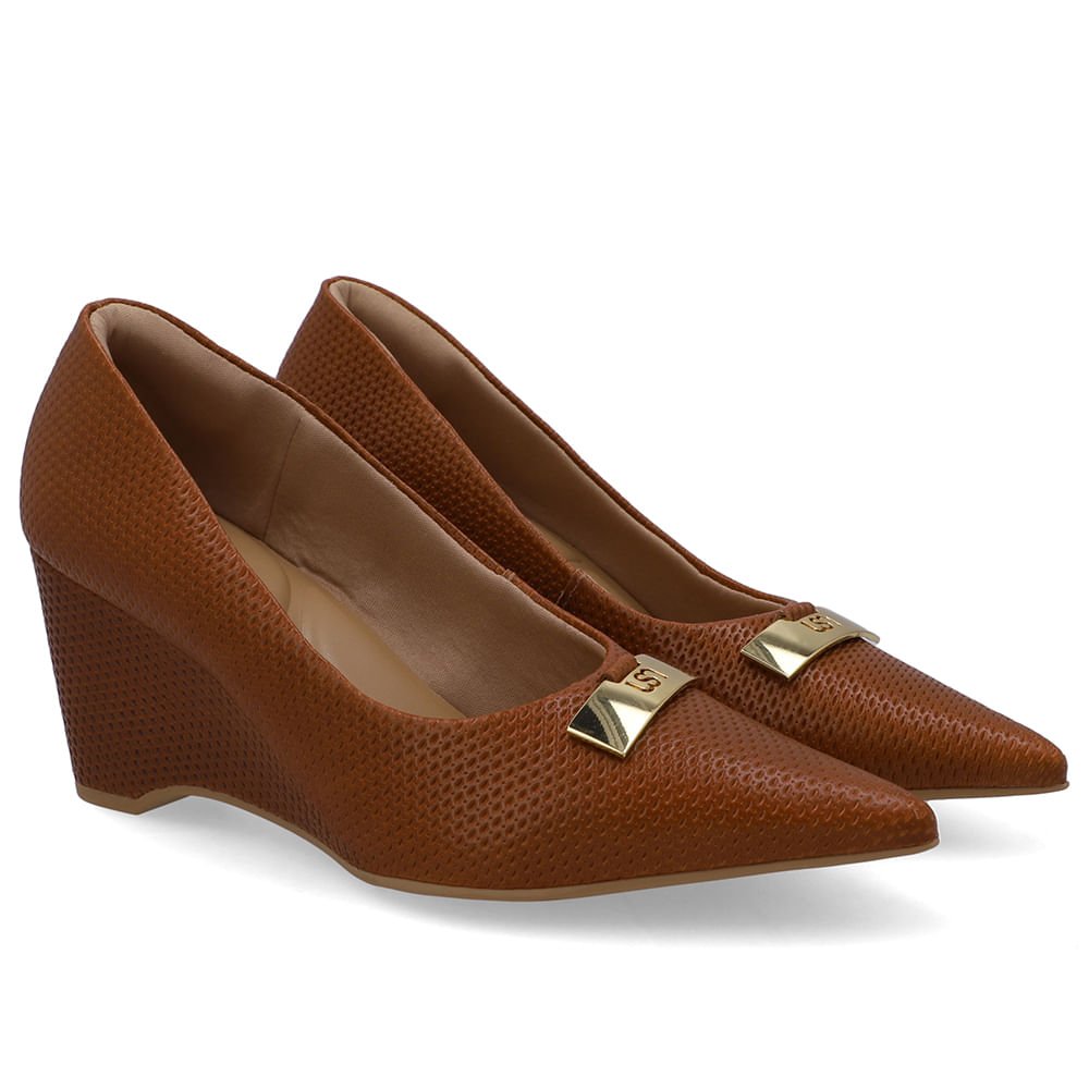 Scarpin Couro Marrom Enfeite Chapa Marrom 2
