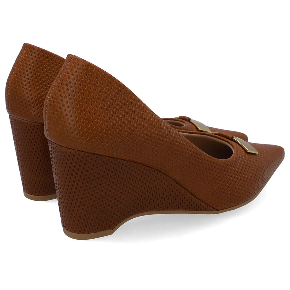 Scarpin Couro Marrom Enfeite Chapa Marrom 3