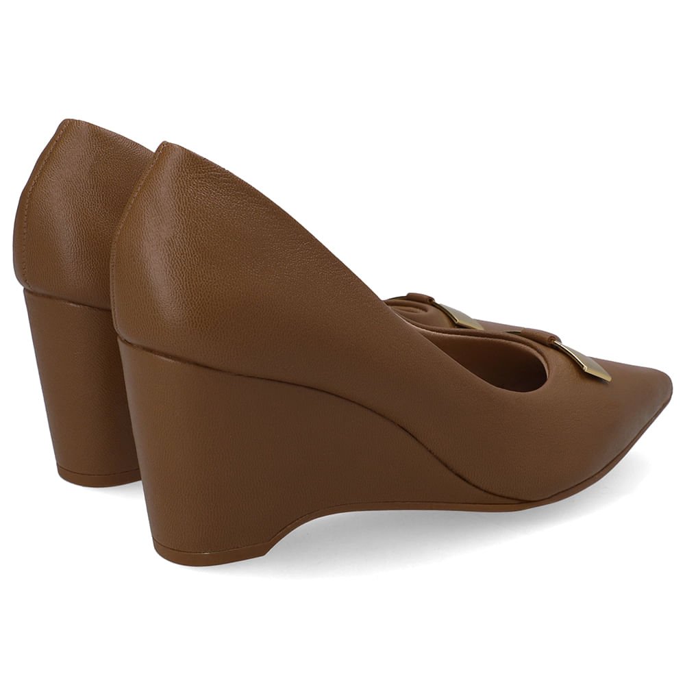 Scarpin Couro Marrom Enfeite Chapa Marrom 3