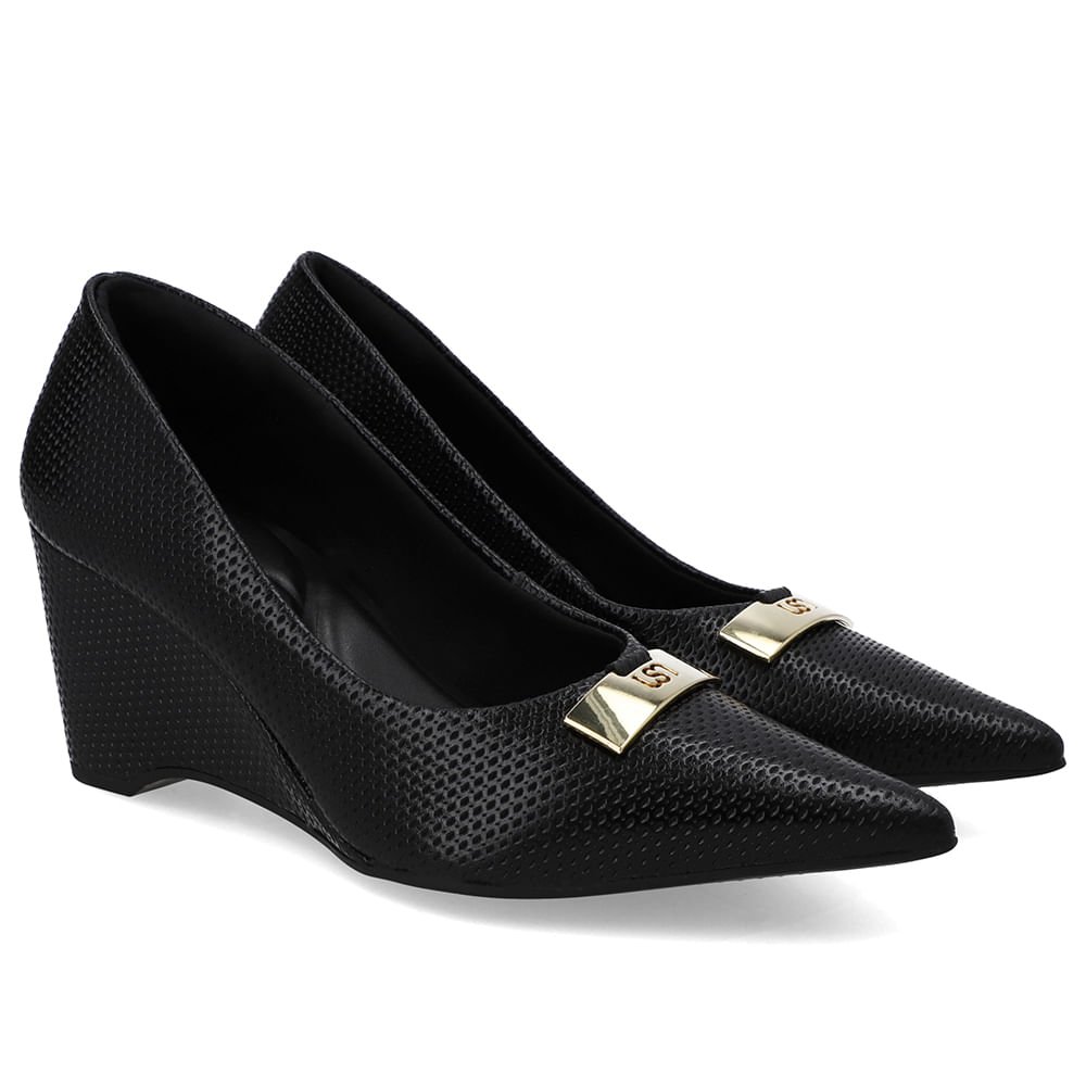Scarpin Couro Preto Enfeite Chapa Preto 2