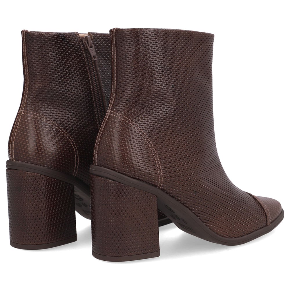 Bota Marrom Couro Bico Redondo Marrom 3