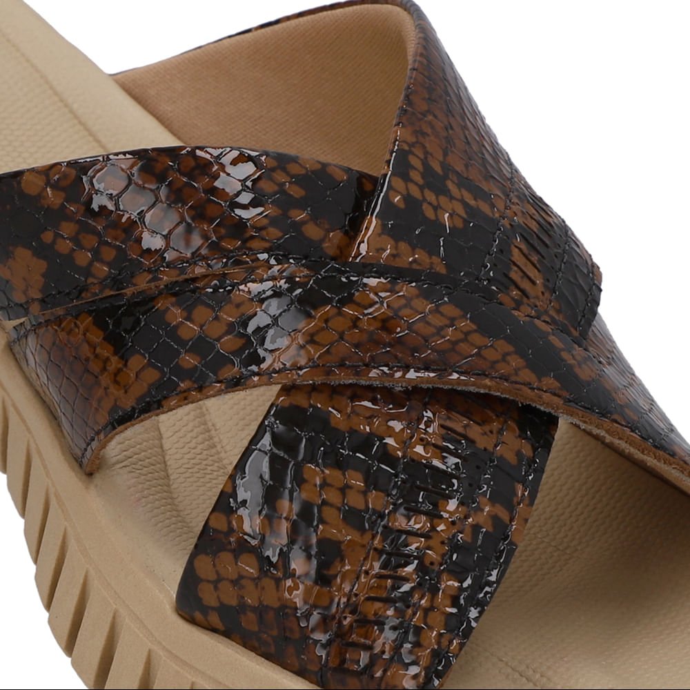 Tamanco Plataforma Couro Animal Print Laser Animal Print 4