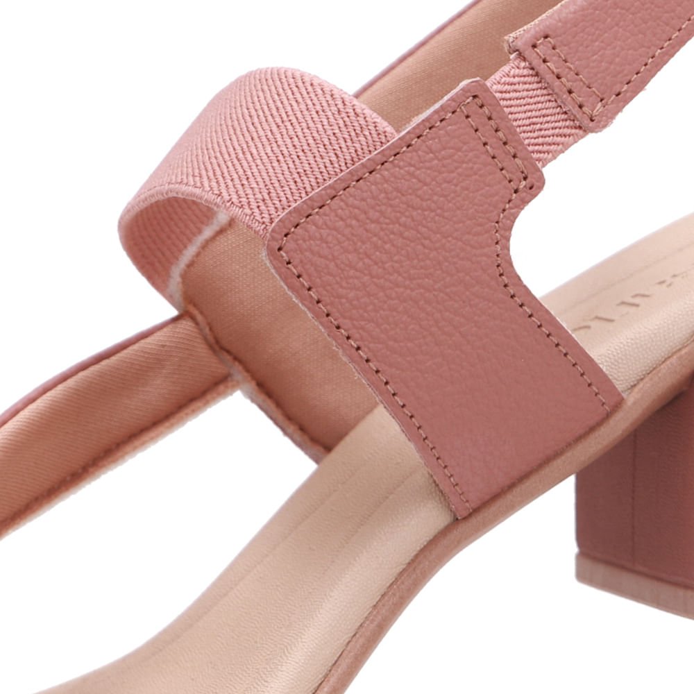Sandália Em Couro Rosa Salto Bloco Rosa 4