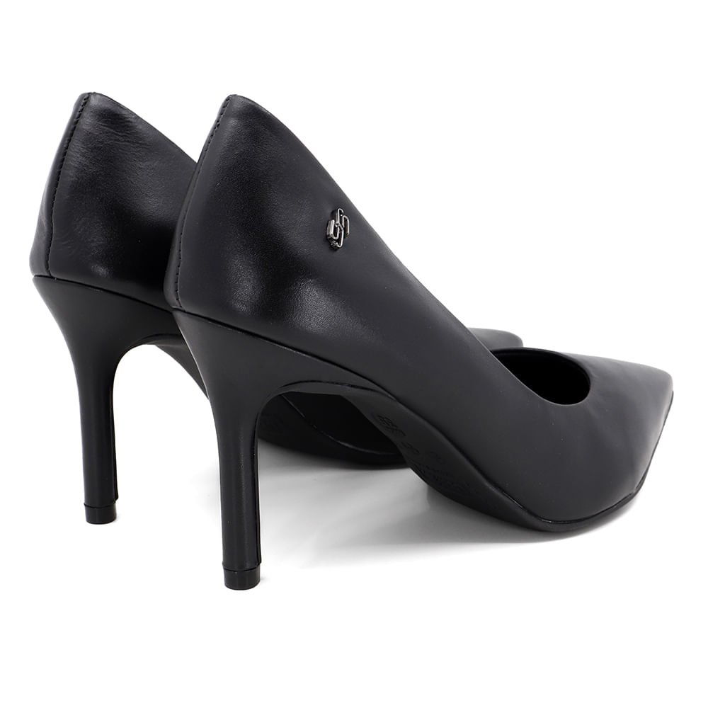 Scarpin Bico Fino Couro Preto Preto 3