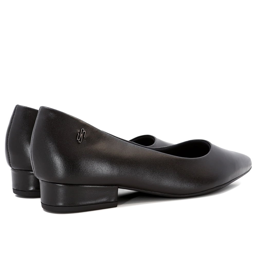Scarpin Preto Salto Bloco Couro Bico Fino Preto 3