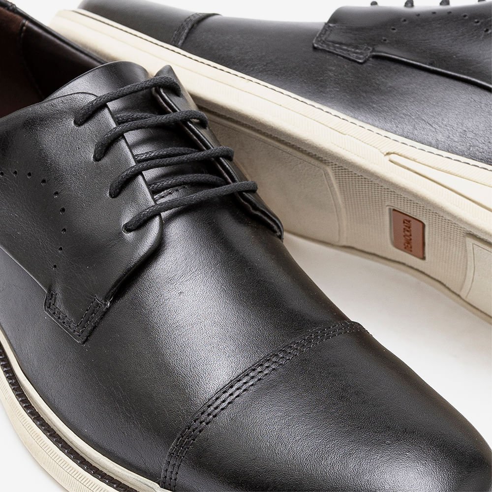 Sapato de Couro Metropolitan Bay Preto Cadarço Preto 3