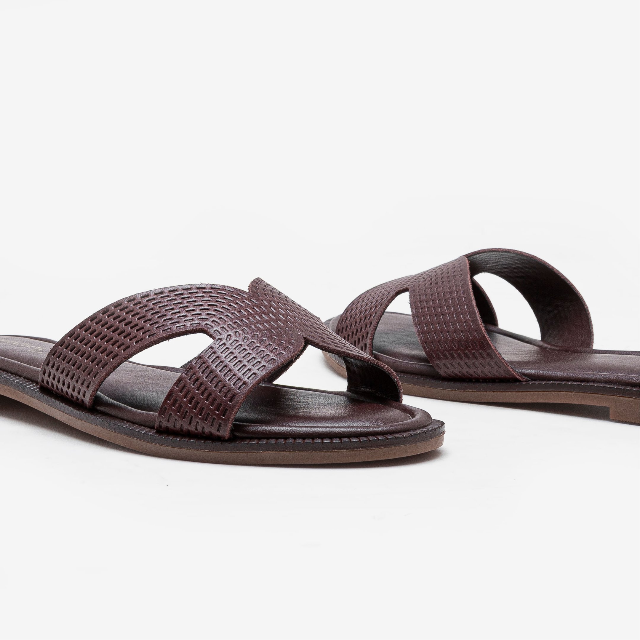 Rasteira Feminina Lunna Pinhão Marrom 4