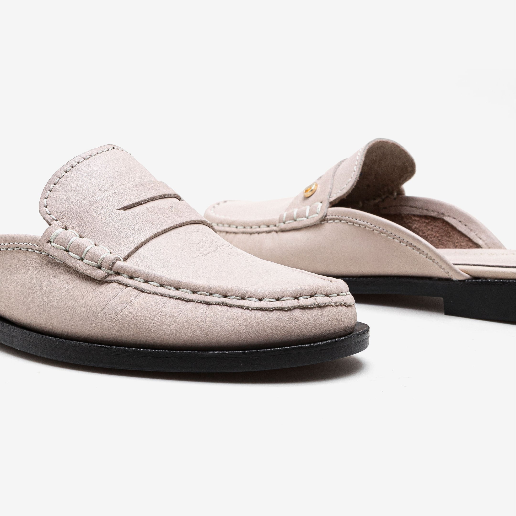 Mocassim Feminino Cora Neve Branco 4