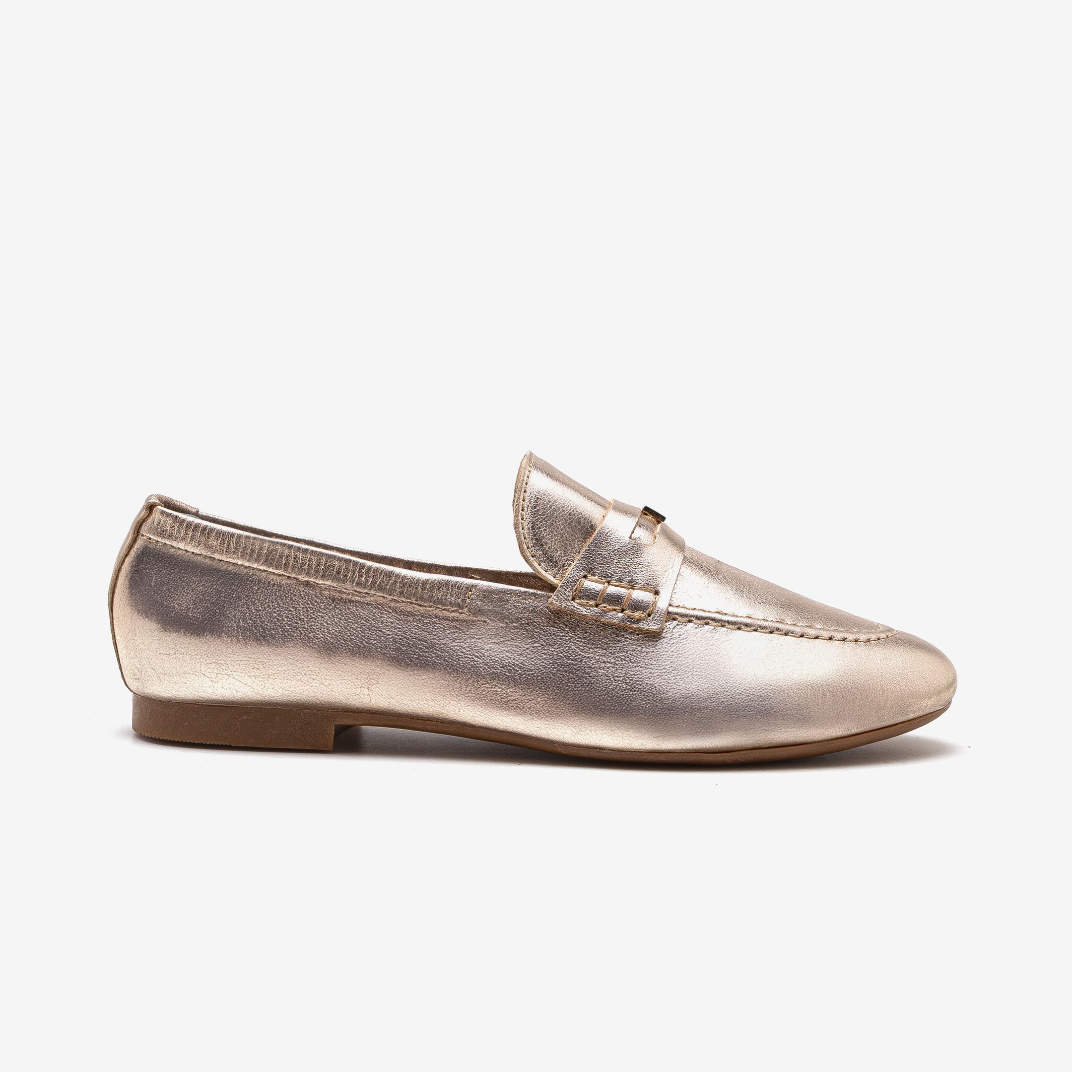 Loafer Feminino Sarah Dourado