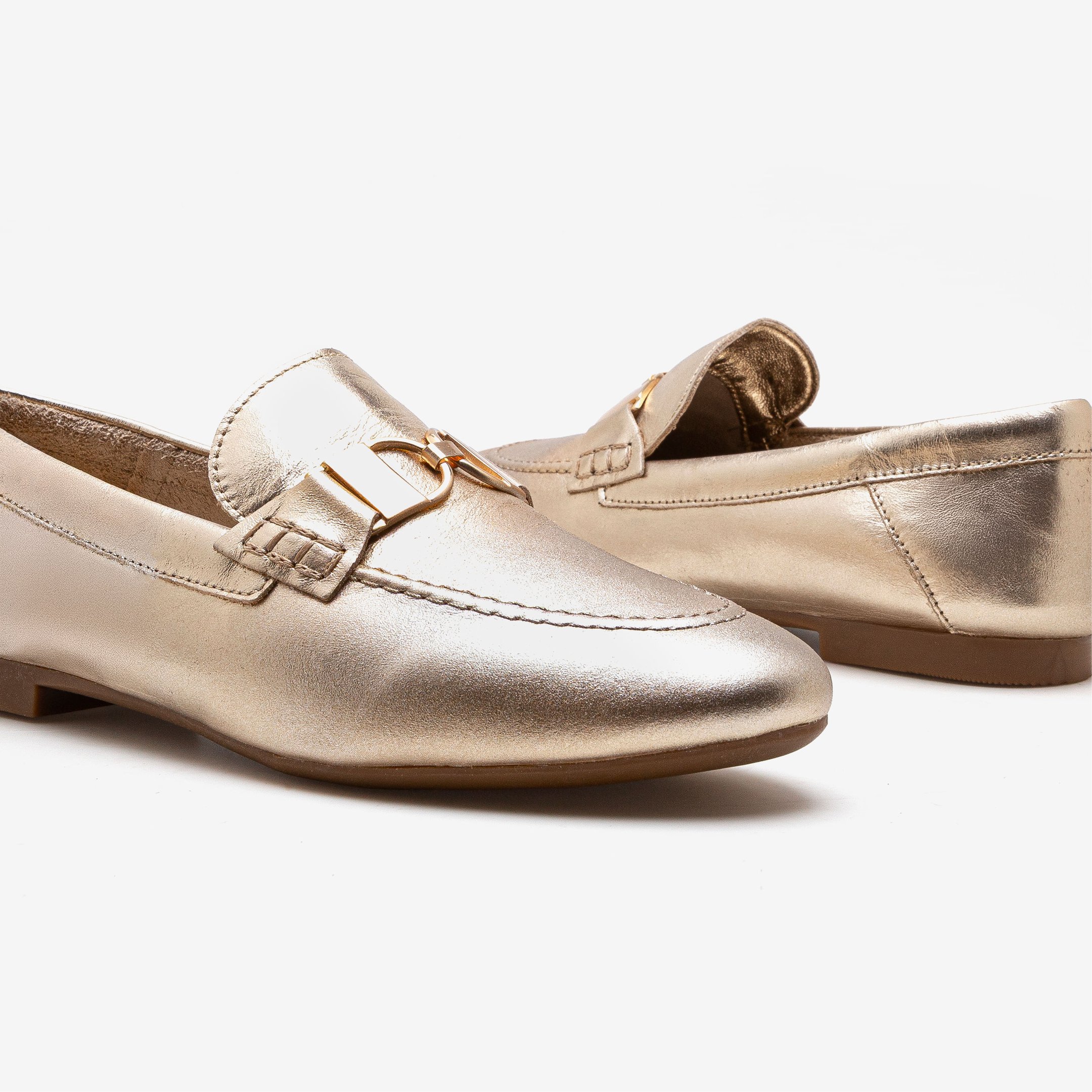 Loafer Feminino Sarah Couro Dourado Dourado 4