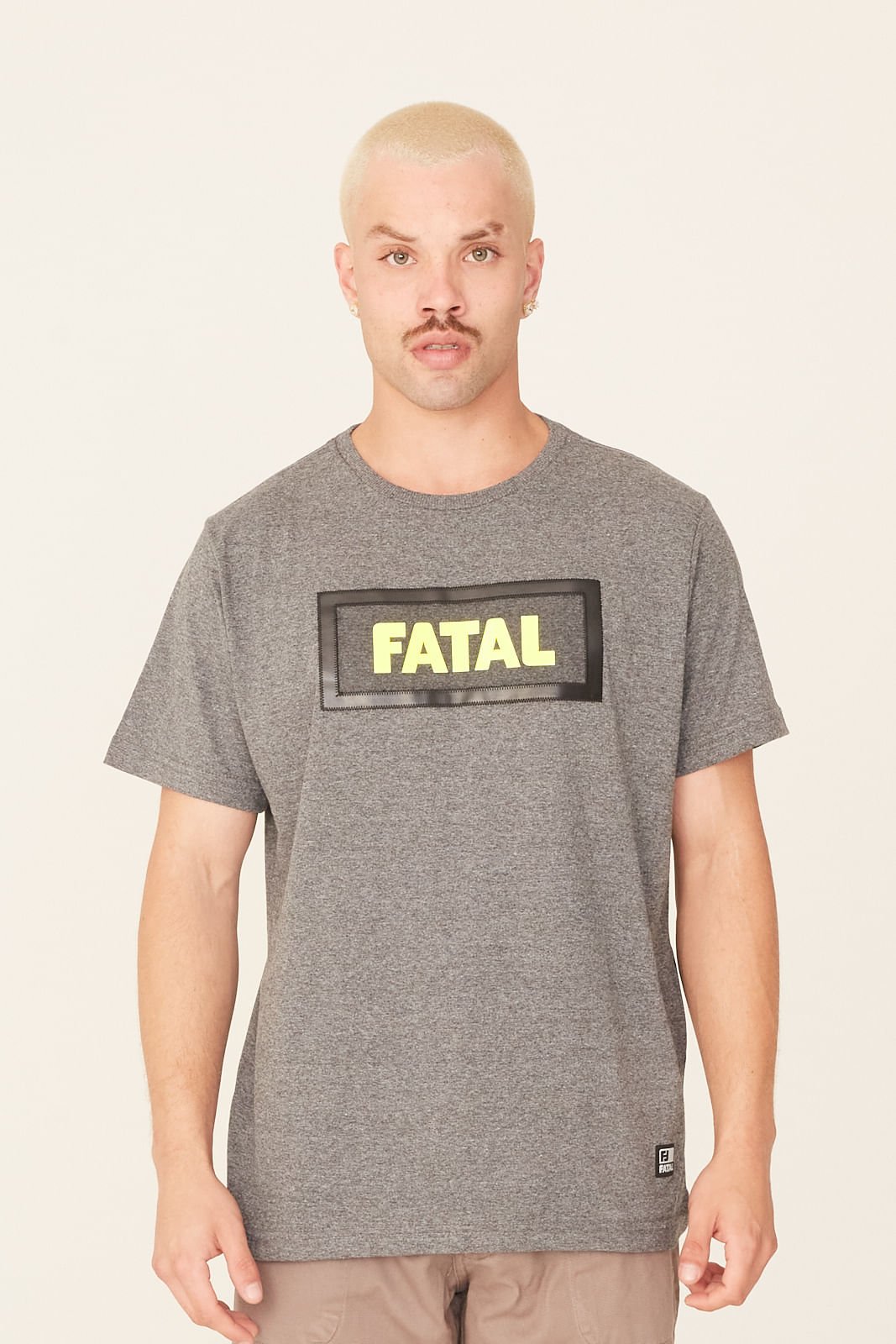 Camiseta Fatal Especial Cinza Mescla Escuro