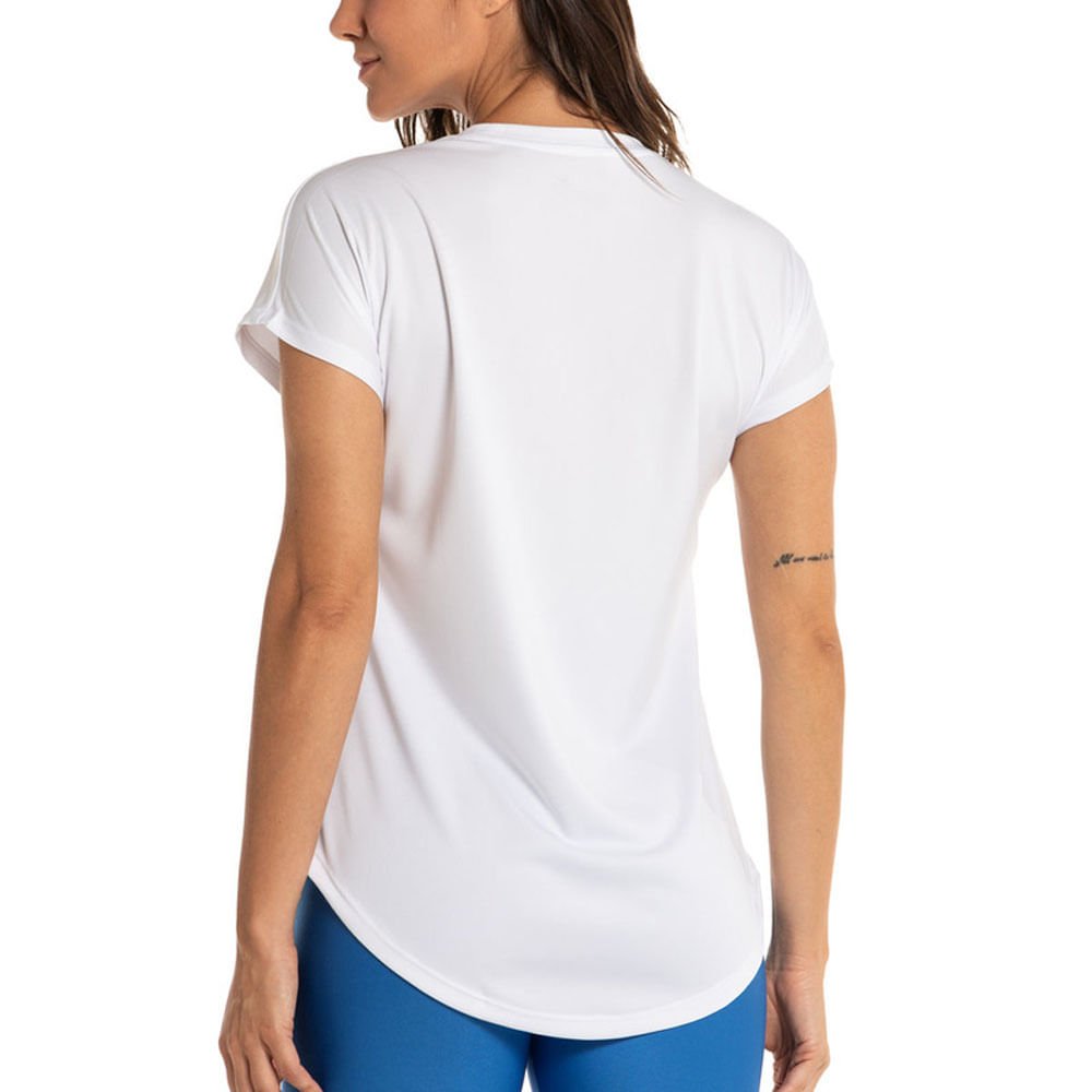 Blusas e camisetas de corrida femininas: descubra a melhor seleção