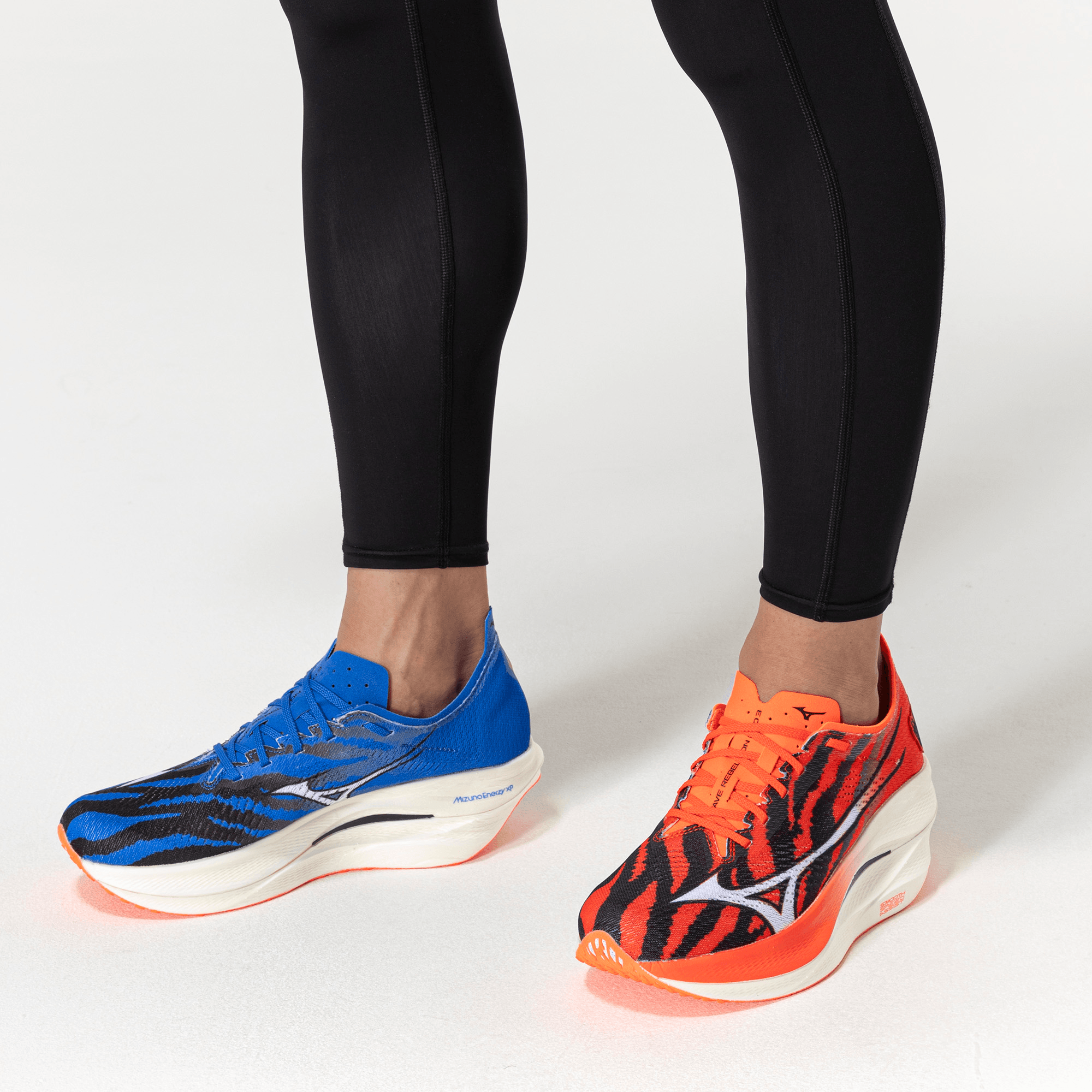 Tênis de Corrida Mizuno Wave Rebellion Pro 3 Vermelho 8