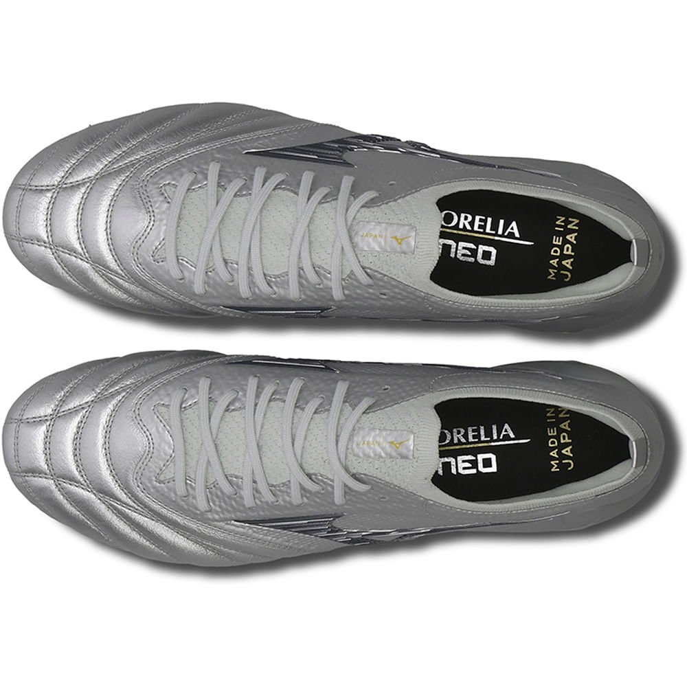 Chuteira de Campo Masculina Mizuno Morelia Neo IV Beta Japan Prata 4