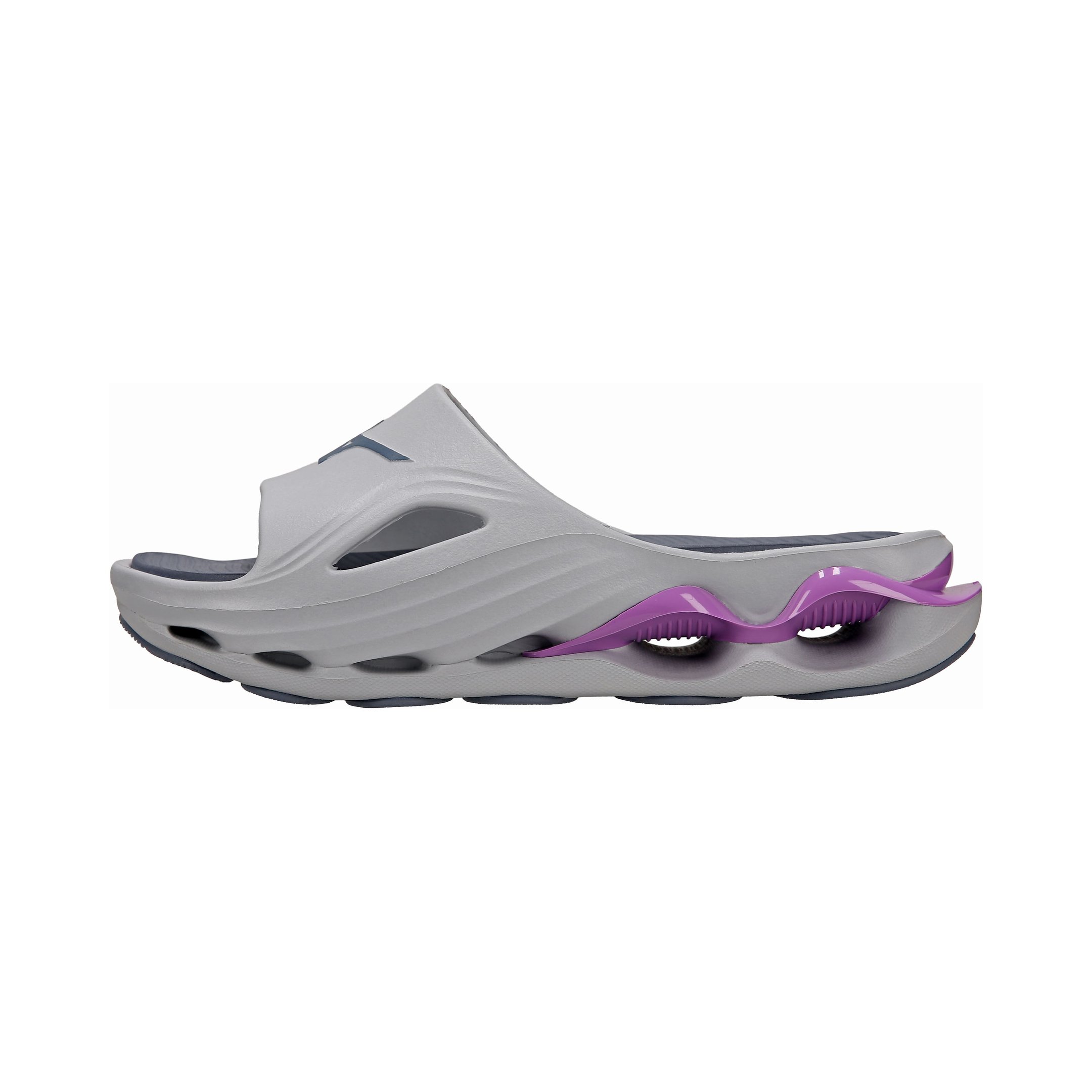 Chinelo Mizuno Wave