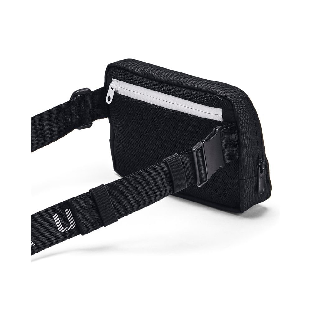 Pochete Unissex Under Armour Loudon Crossbody Preto 2