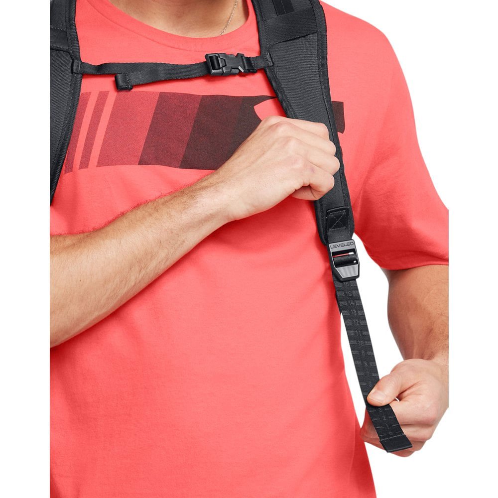 Mochila Under Armour Hust 6.0 Pro Preto 7