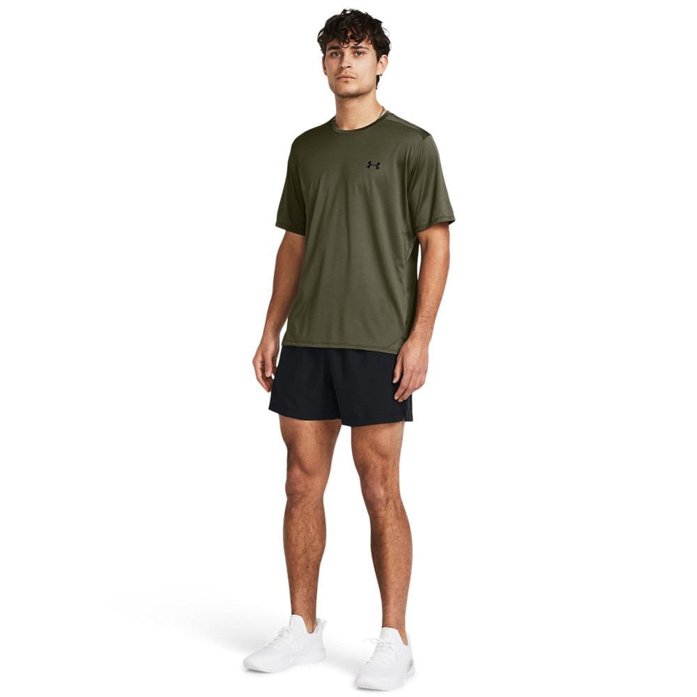 Shorts de Treino Under Armour Tech Woven Masculino Preto 4