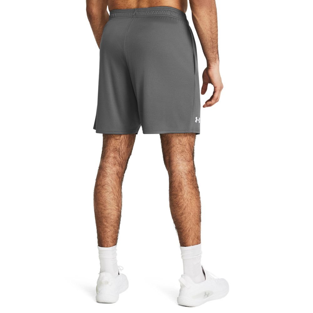 Shorts de Treino Under Armour Tech Masculino Cinza 3